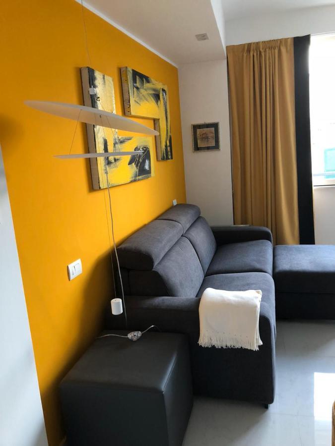 مسينا Hotel Cineapollo - Ogni Camera Un Film! المظهر الخارجي الصورة